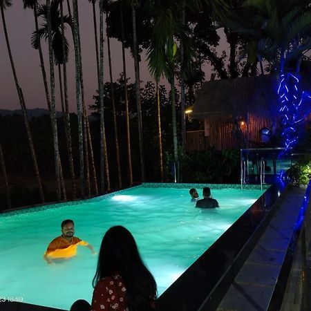 מדיקרי Pool Side Villa'S Of Coorg מראה חיצוני תמונה