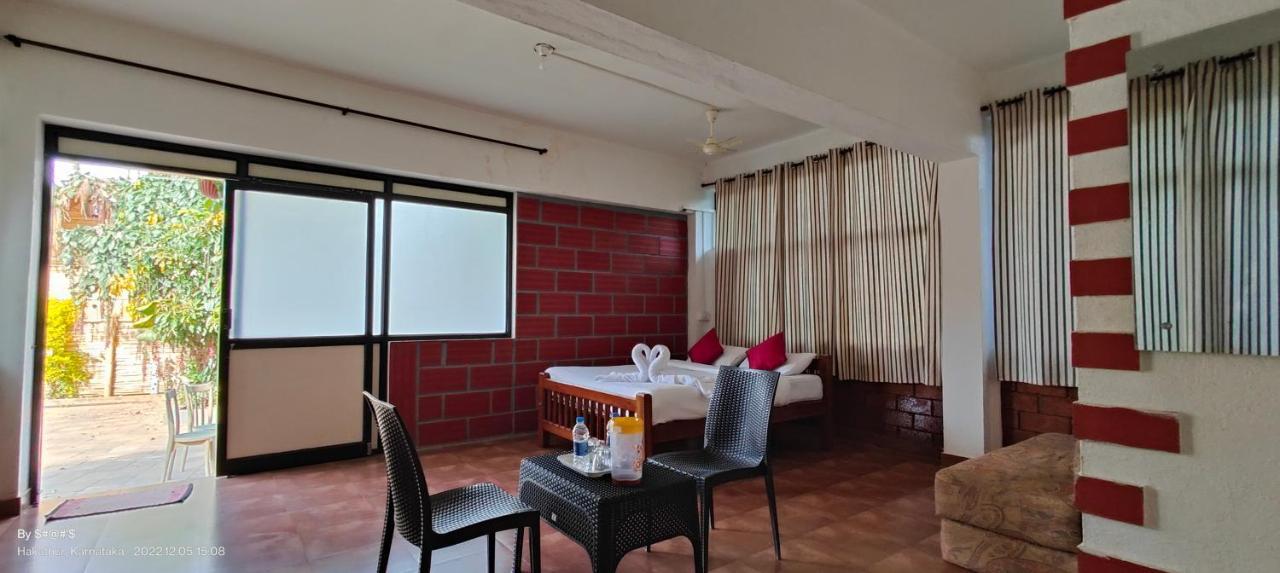 מדיקרי Pool Side Villa'S Of Coorg מראה חיצוני תמונה