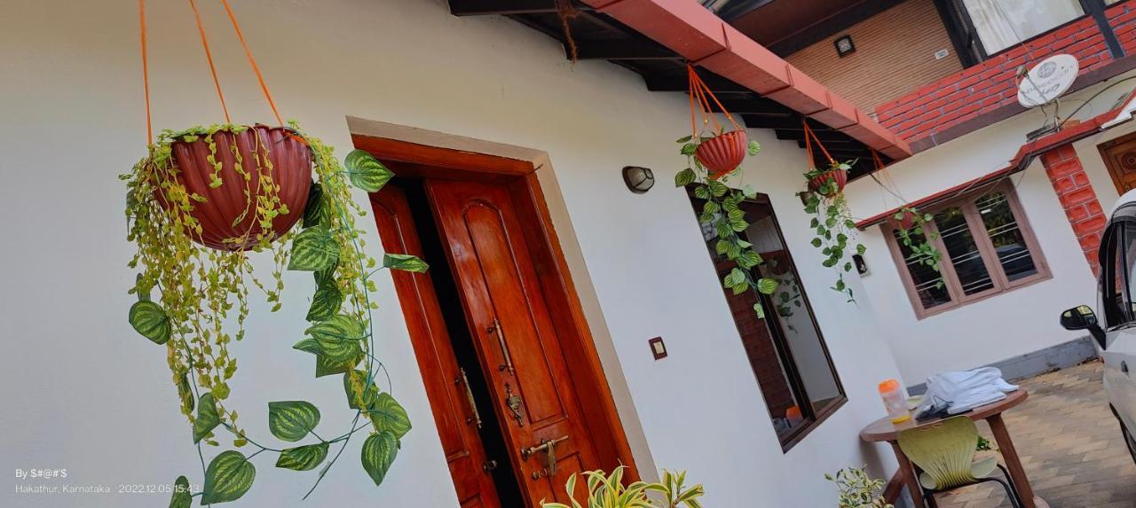 מדיקרי Pool Side Villa'S Of Coorg מראה חיצוני תמונה