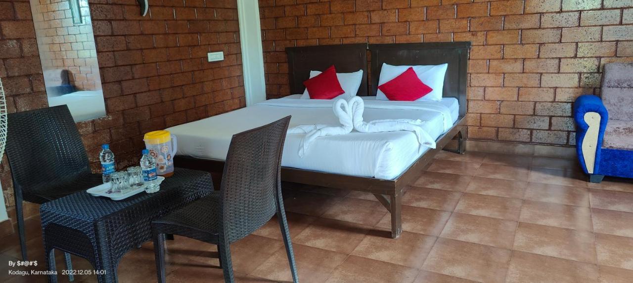 מדיקרי Pool Side Villa'S Of Coorg מראה חיצוני תמונה