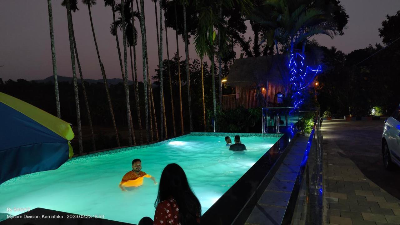 מדיקרי Pool Side Villa'S Of Coorg מראה חיצוני תמונה